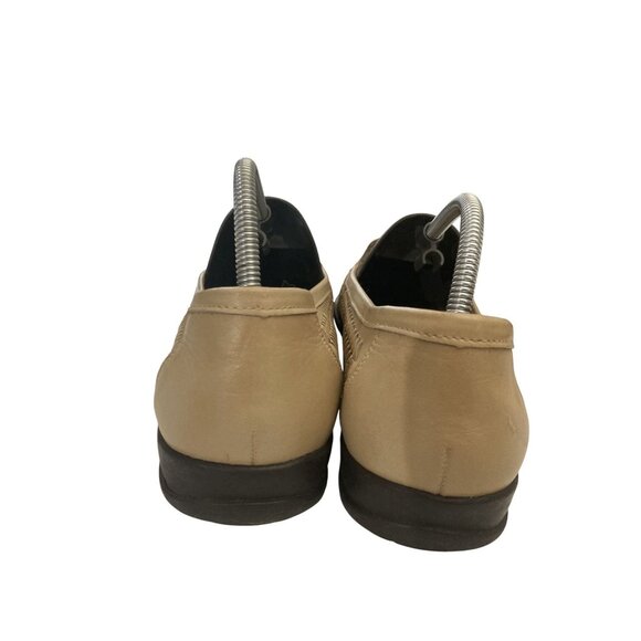 Covington Women's Size 8 Beige Leather Woven Slip-On  Loafers Casual Shoes - Picture 4 of 8